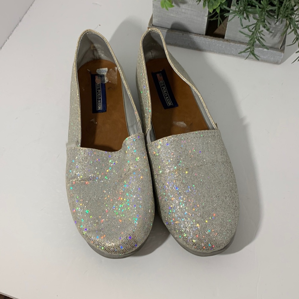 Super sparkly flats